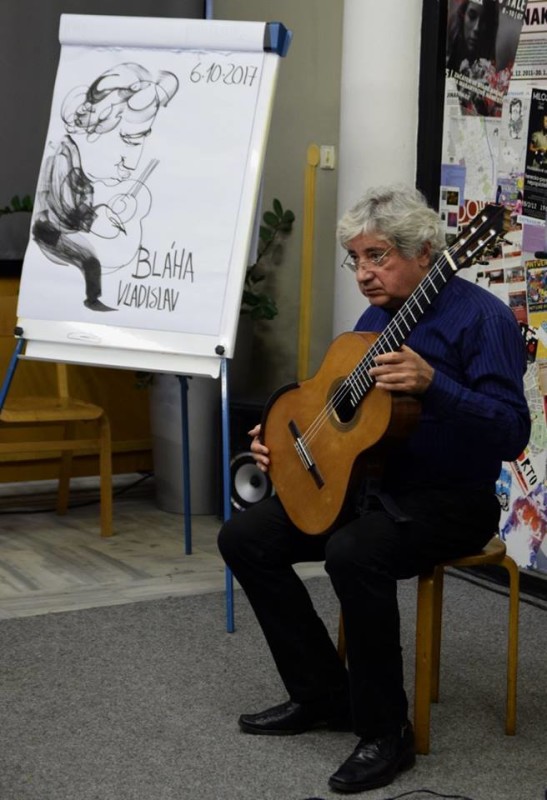 Následoval workshop Vladislava Bláhy, vše pečlivě dokumentoval výtvarník Václav Šípoš.